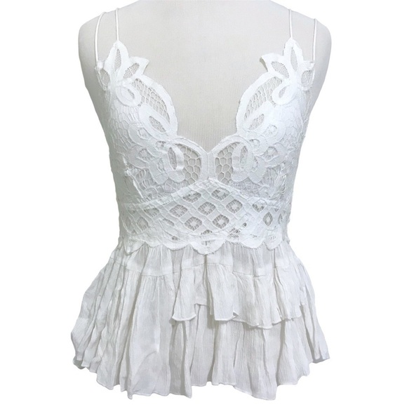 Free People Adella Cami Tank Top in White Size Small NEW - Picture 2 of 9